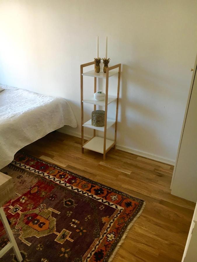 Farsta Bed And Breakfast Estocolmo Exterior foto