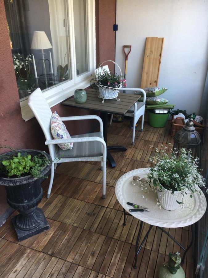 Farsta Bed And Breakfast Estocolmo Exterior foto